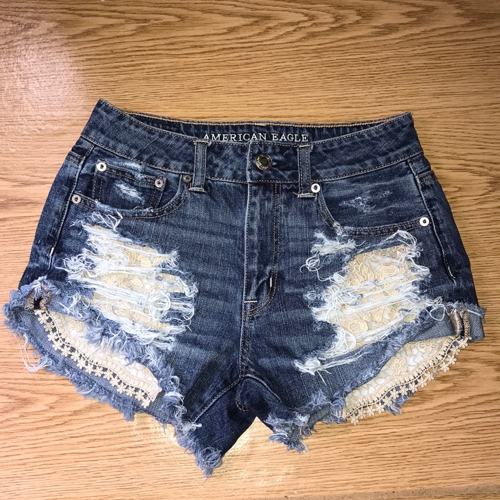 AEO Hi-Rise Festival Crochet Pocket Shorts